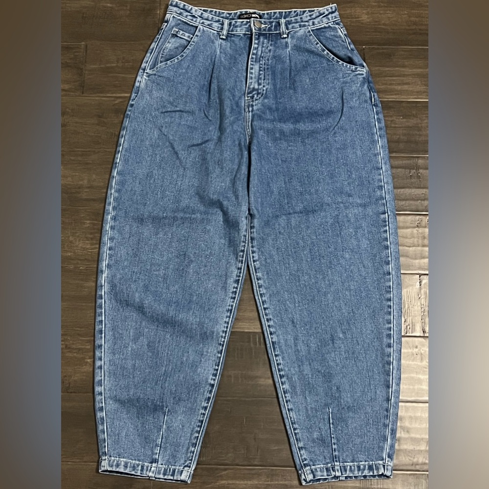 Fashion Nova Boyfriend Heans-Medium Blue wash Large